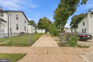 825 W 3rd St, Florence, NJ 08518 - Photo 8