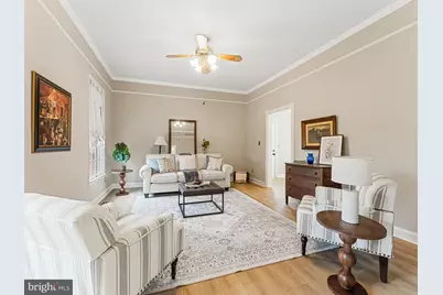561 Uhler Avenue, Burlington, NJ 08016 - Photo 8