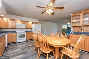 213 Union St, Fieldsboro, NJ 08505 - Photo 4