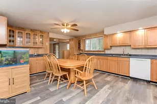 213 Union St, Fieldsboro, NJ 08505 - Photo 2