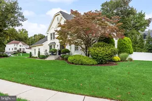 419 Liberty Ln, Marlton, NJ 08053 - Photo 2
