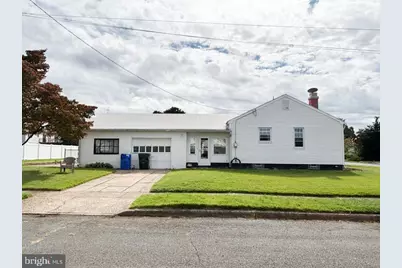303 Pine Street, Burlington, NJ 08016 - Photo 4