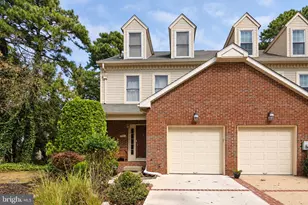 400 Williamsburg Ct, Marlton, NJ 08053 - Photo 1
