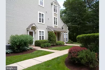 1907 Sutton Place, Mount Laurel, NJ 08054 - Photo 2