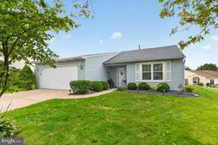 315 Wagon Wheel Cir, Mansfield Township, NJ 08022 - Photo 2