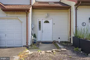 7 Peppercorn Dr, Lumberton, NJ 08048 - Photo 2