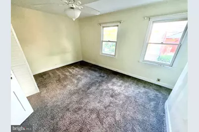 328 Saint Mary Street, Burlington, NJ 08016 - Photo 6