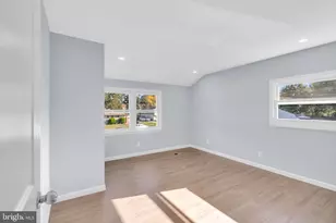 10 Larkin Rd, Burlington, NJ 08016 - Photo 32