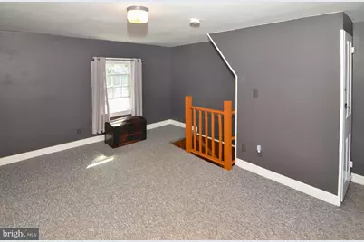 122 E Burlington Street, Bordentown, NJ 08505 - Photo 30