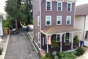 122 E Burlington St, Bordentown, NJ 08505 - Photo 4