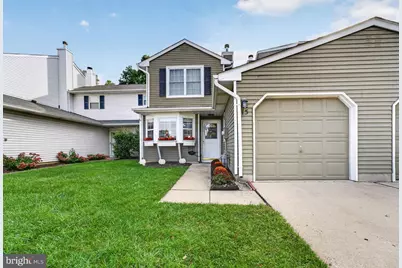 15 Norfolk Court, Bordentown, NJ 08505 - Photo 1