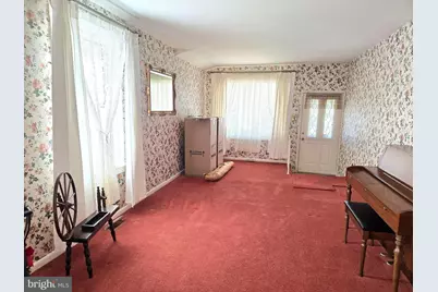 115 N Forklanding Road, Maple Shade, NJ 08052 - Photo 2
