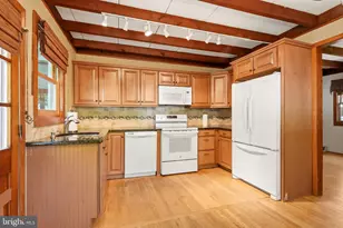 10 Woodland Ave, Medford, NJ 08055 - Photo 8