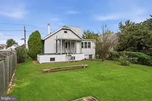 835 Woodland Ave, Burlington, NJ 08016 - Photo 22