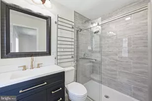 10 Midfield Ln, Willingboro, NJ 08046 - Photo 32