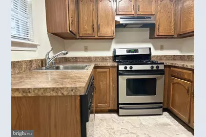 329 Gwynedd Court, Mount Laurel, NJ 08054 - Photo 8