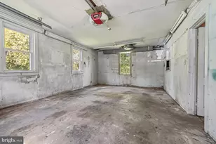 151 South Ave, Mount Holly, NJ 08060 - Photo 32
