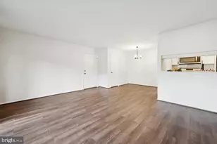 1001 Woodhollow Dr, Marlton, NJ 08053 - Photo 8