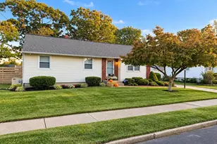 700 Linfield Ave, Delran, NJ 08075 - Photo 1