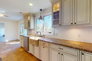 27 Reeves Station Rd, Medford, NJ 08055 - Photo 2