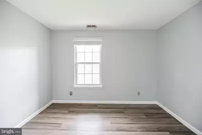 207 Sedgefield Drive, Mount Laurel, NJ 08054 - Photo 14