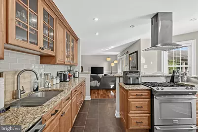 2 London Road, Burlington, NJ 08016 - Photo 16
