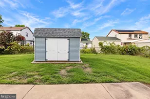 35 Pensdale Ln, Willingboro, NJ 08046 - Photo 40