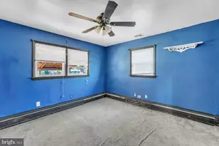 774 Charles St, Burlington, NJ 08016 - Photo 32
