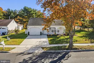 4 Buxton Ct, Southampton Twp, NJ 08088 - Photo 4