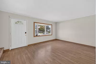 50 Raeburn Lane, Willingboro, NJ 08046 - Photo 2