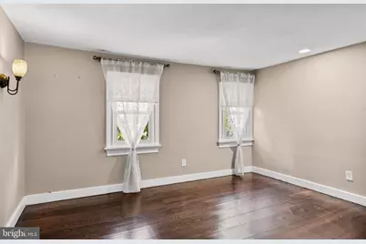 42 E 2nd Street, Moorestown, NJ 08057 - Photo 10