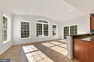 56 Oxford Cir, Southampton Twp, NJ 08088 - Photo 20