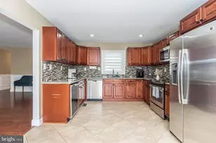 28 Gimble Ln, Willingboro, NJ 08046 - Photo 12