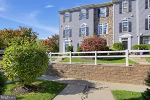 2 Fawn Ct, Delran, NJ 08075 - Photo 2