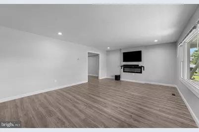 12 Holbrook Lane, Willingboro, NJ 08046 - Photo 6