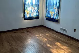 902 E St, Millville, NJ 08332 - Photo 6