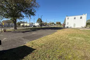 511 E Grape St, Vineland, NJ 08360 - Photo 30