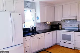 68 Bay Ave, Heislerville, NJ 08324 - Photo 2