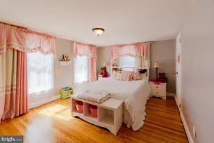 1071 E Park Ave, Vineland, NJ 08360 - Photo 54