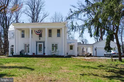 1071 E Park Avenue, Vineland, NJ 08360 - Photo 2