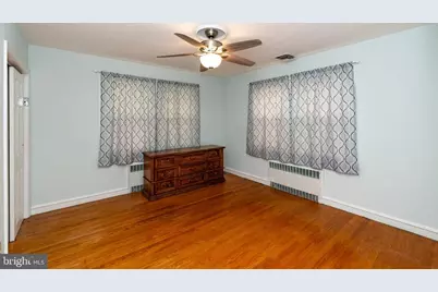 27 S State Street, Vineland, NJ 08360 - Photo 30