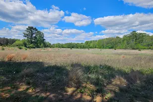 1252 W Oak Rd, Vineland, NJ 08360 - Photo 1