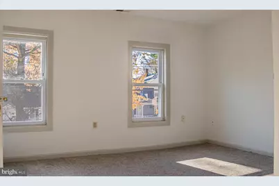 818 E Pear Street, Vineland, NJ 08360 - Photo 8