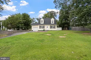 954 E Walnut Rd, Vineland, NJ 08360 - Photo 2