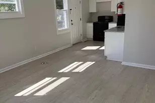 6 S 4th St, Millville, NJ 08332 - Photo 2