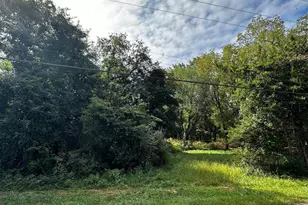 269 E Garden Rd, Vineland, NJ 08360 - Photo 1