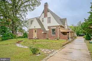 1074 E Landis Ave, Vineland, NJ 08360 - Photo 1