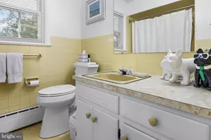 1154 McClain Dr, Vineland, NJ 08361 - Photo 16