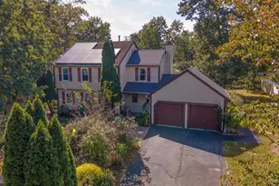 422 Debbie Ln, Millville, NJ 08332 - Photo 1