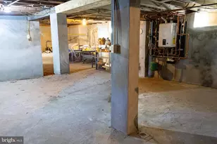 18 S Myrtle St, Vineland, NJ 08360 - Photo 32